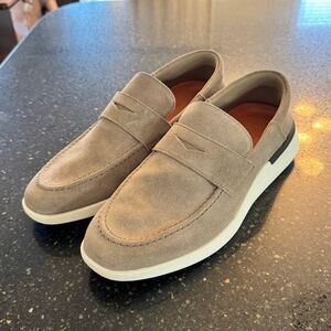 Wolf & Shepherd Crossover Tan Suede Nubuck Loafers. Size 10.5.